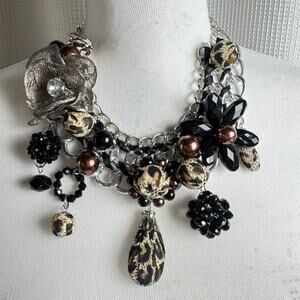 Ornate Floral Statement Necklace Black Silver Tone Rose Leopard 90s Retro Beads